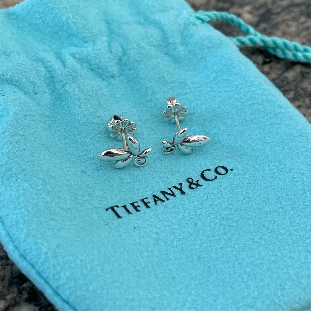 Tiffany & Co. Paloma Picasso Olive Leaf Earrings